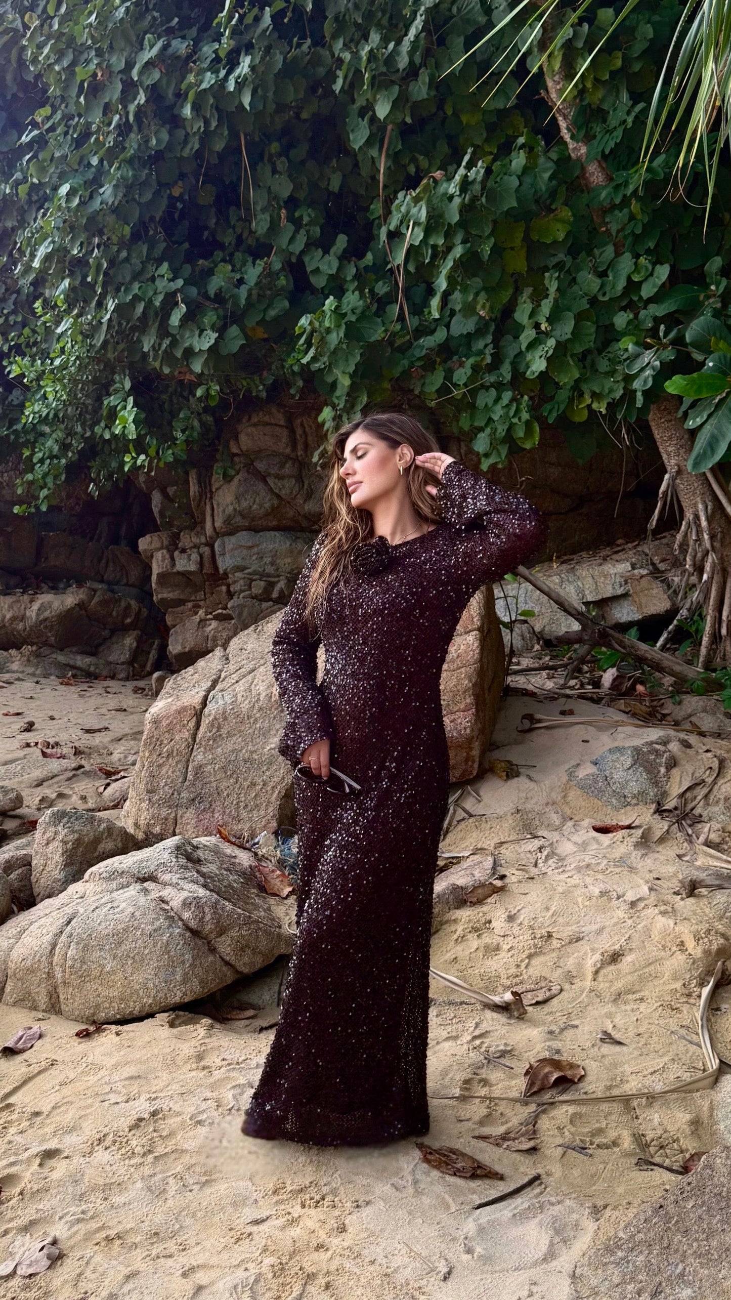 Vierra - A Woven Whisper in Chocolate