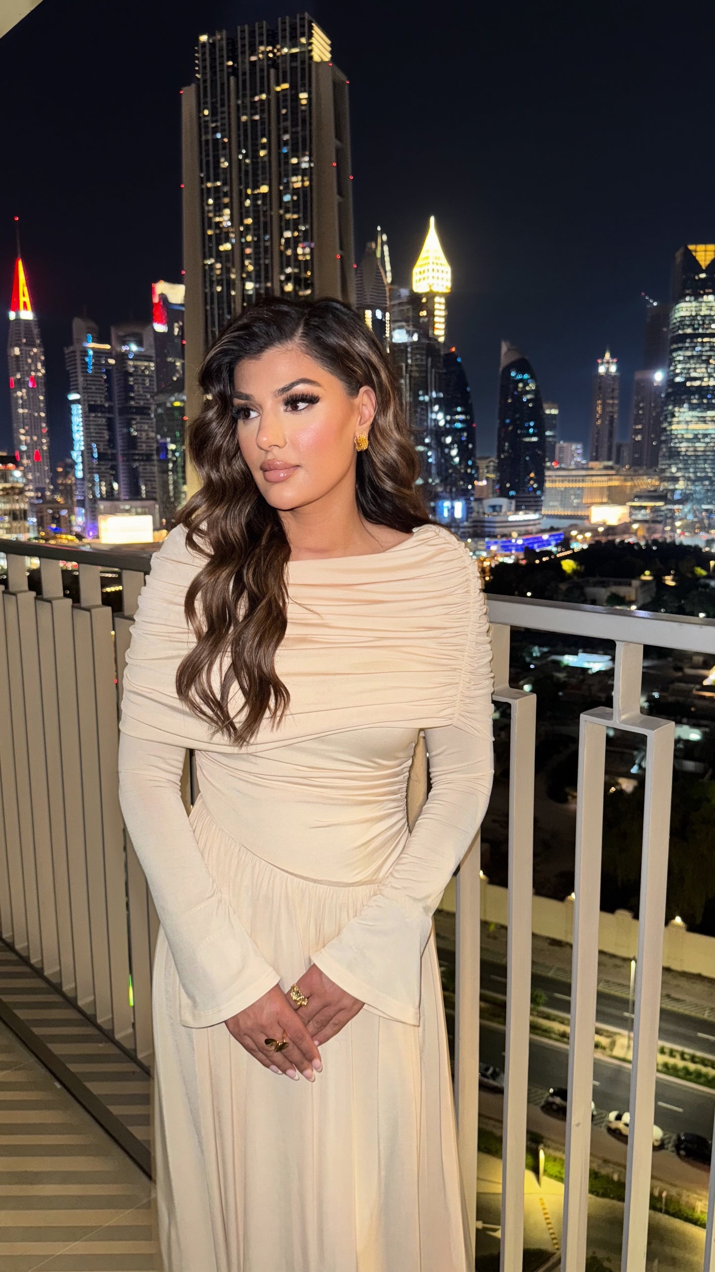 Lunara - Draped in Light